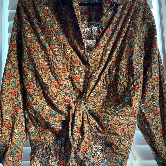 Floral Vintage Button Down - Picture 4 of 4